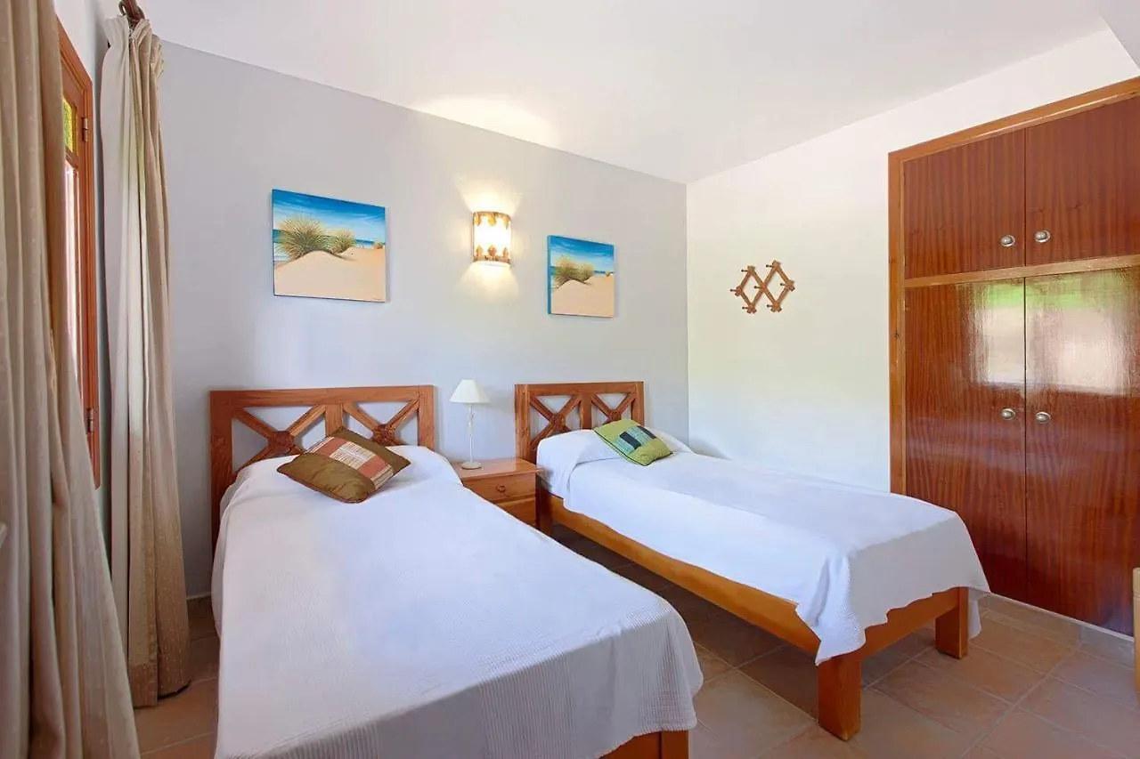 Apartamentos Colomar Es Figueral