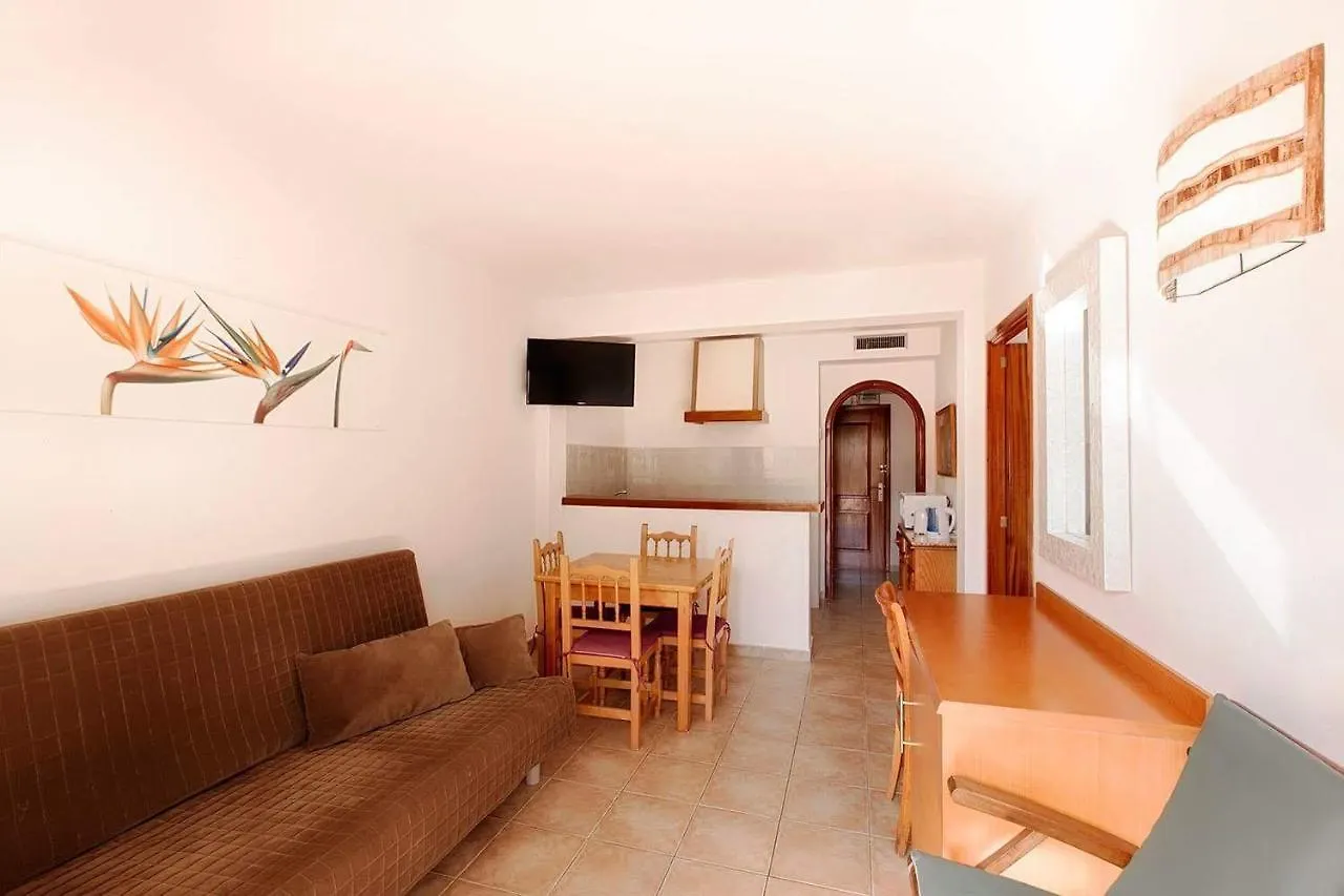 Apartamentos Colomar Es Figueral Spain